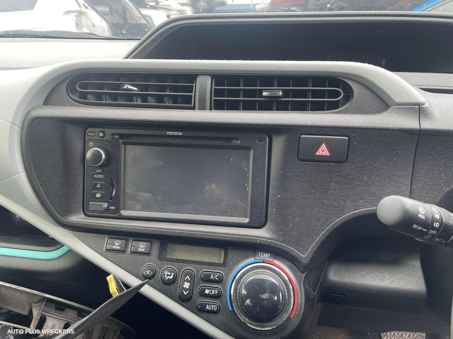 2012 Toyota Prius Right Front Window Reg Motor