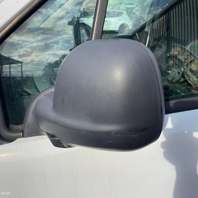 2015 Citroen Berlingo Left Front Door Window