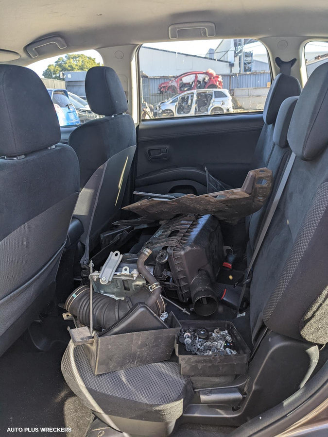 2011 Mitsubishi Outlander Left Door Mirror