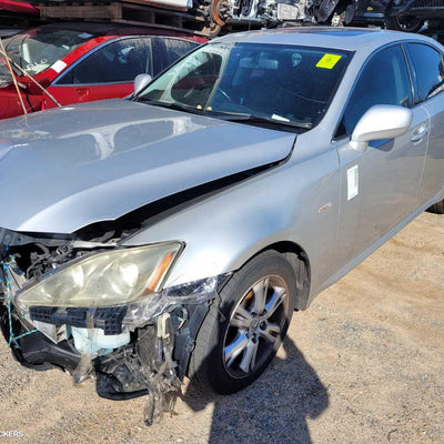 2005-2013 Lexus Is250/is250c Left Rear Door Sliding