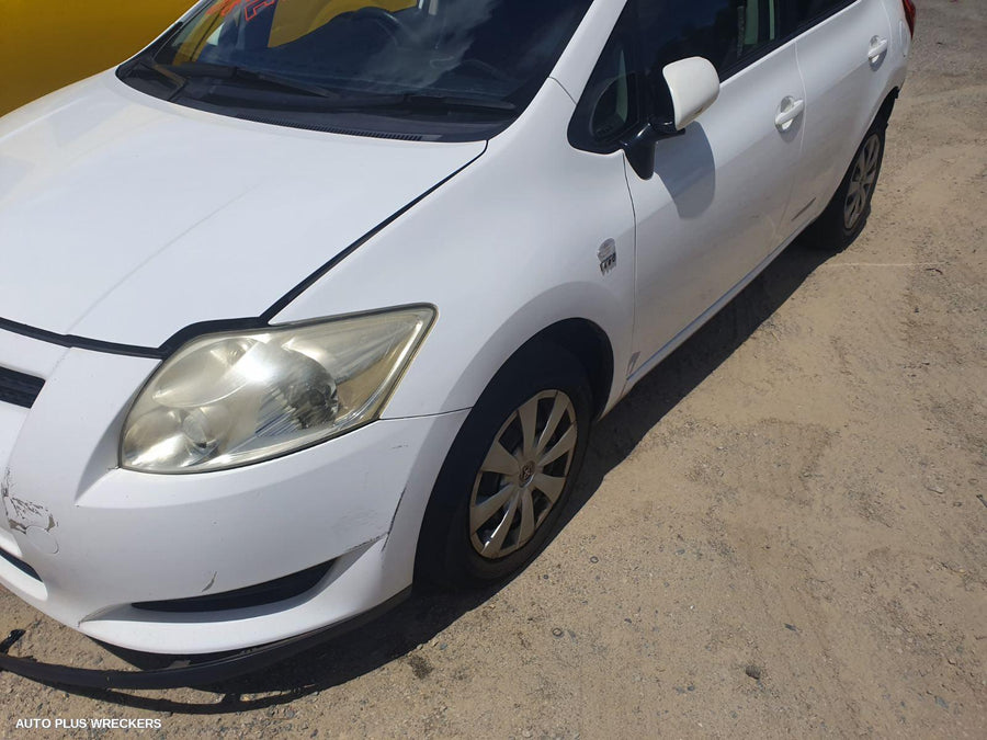 2008 Toyota Corolla Instrument Cluster