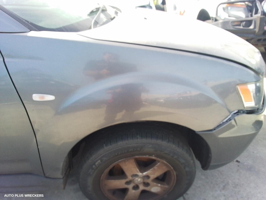 2009-2012 Mitsubishi Outlander Rear Bumper