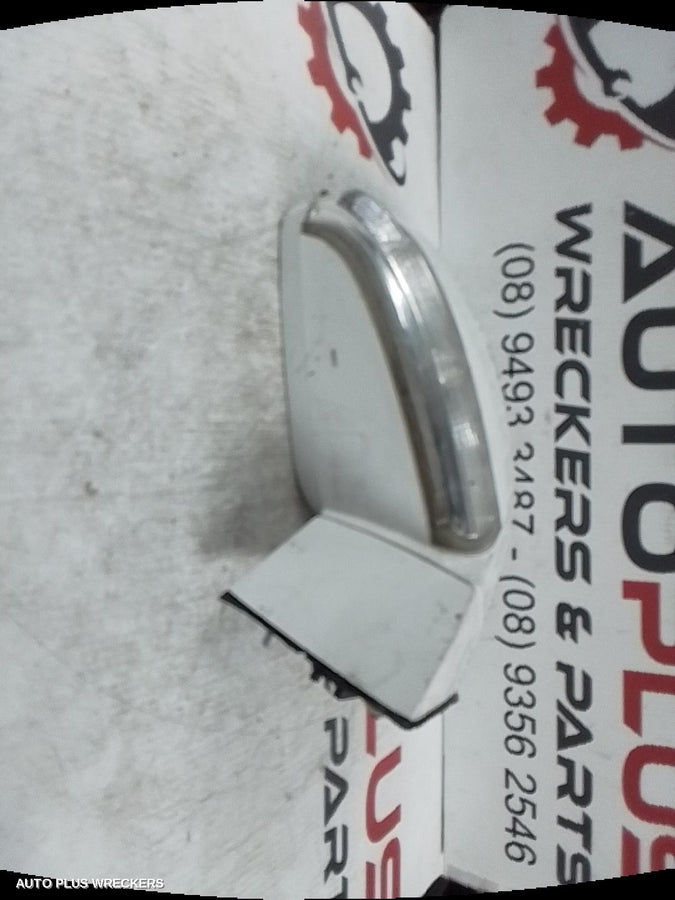 2013 Holden Captiva Right Door Mirror