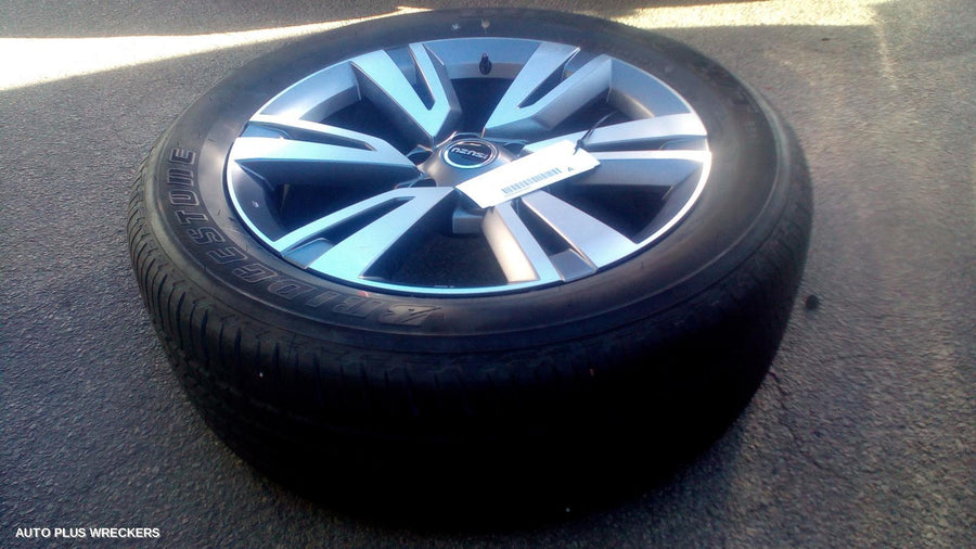 2023 Isuzu Mu-x Wheel Mag