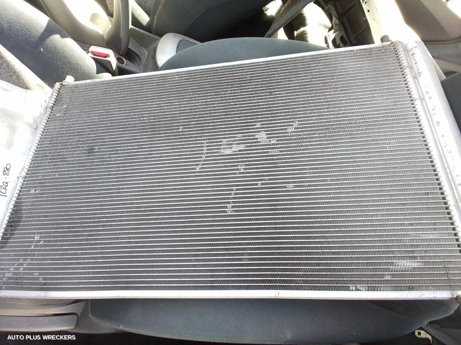 2007 Toyota Corolla Left Front Door