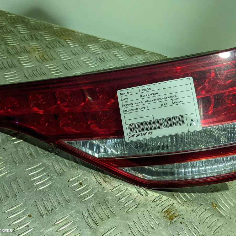 2006-2008 Toyota Tarago Rear Garnish