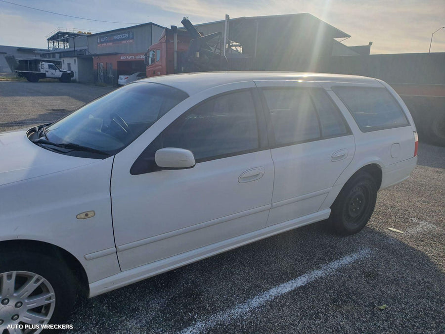2008 Ford Falcon Left Guard