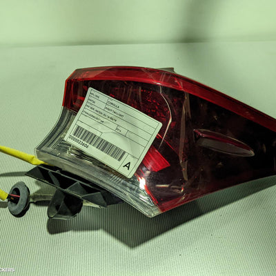2015-2018 Toyota Corolla Right Taillight