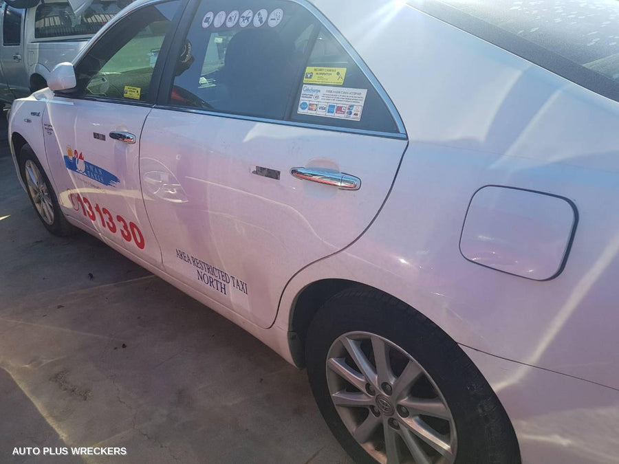 2011 Toyota Camry Grille