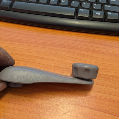 2004 Toyota Landcruiser Winder Handle