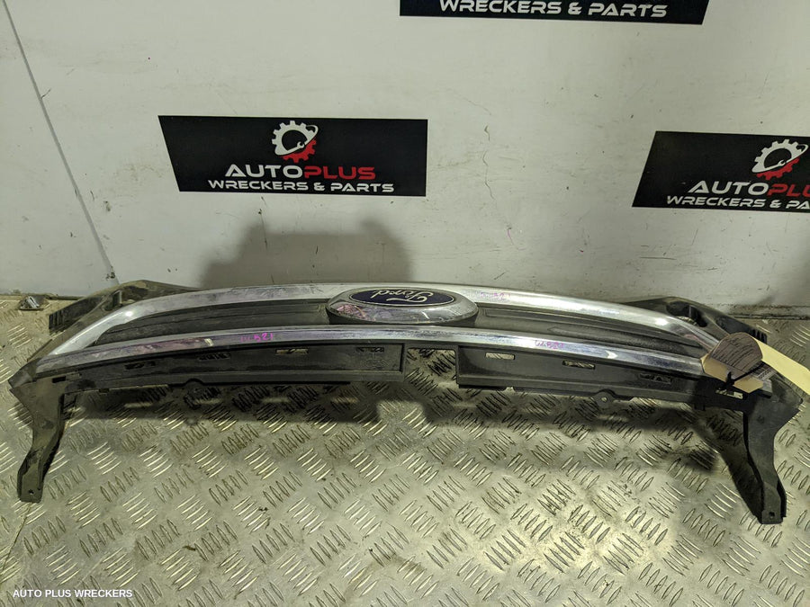 2011 Ford Mondeo Grille