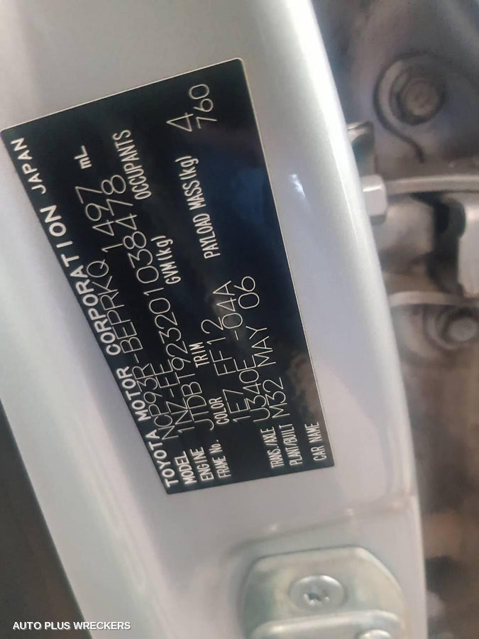 2006 Toyota Yaris Left Front Window Reg Motor