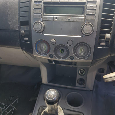 2009 Ford Ranger Left Front Window Reg Motor