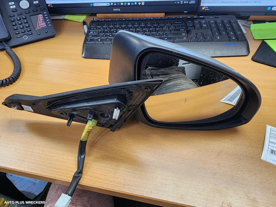 2016 Toyota Camry Right Door Mirror