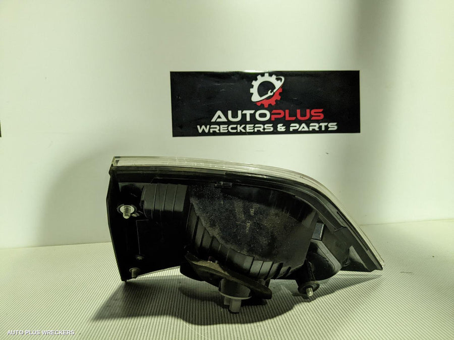 2008 Mitsubishi Outlander Rear Garnish