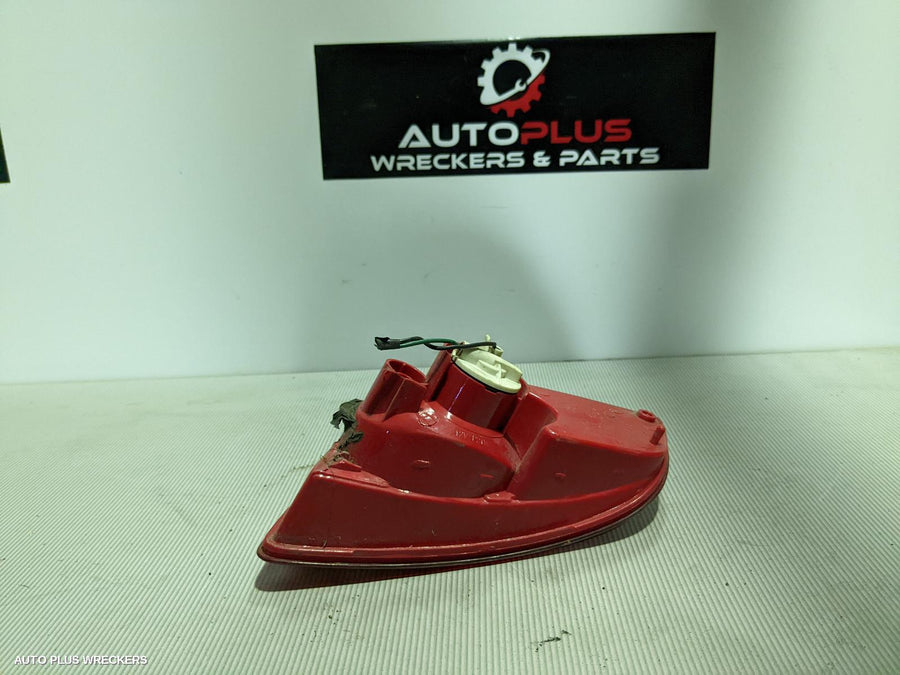 2008 Hyundai Santa Fe Left Taillight