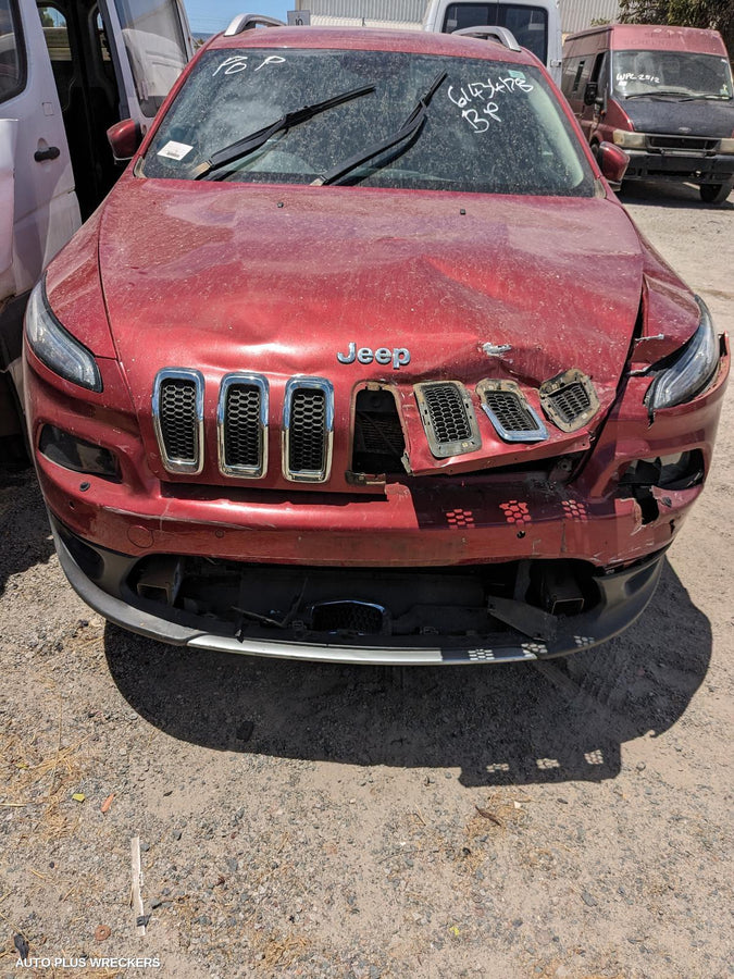 2015 Jeep Cherokee Right Headlamp