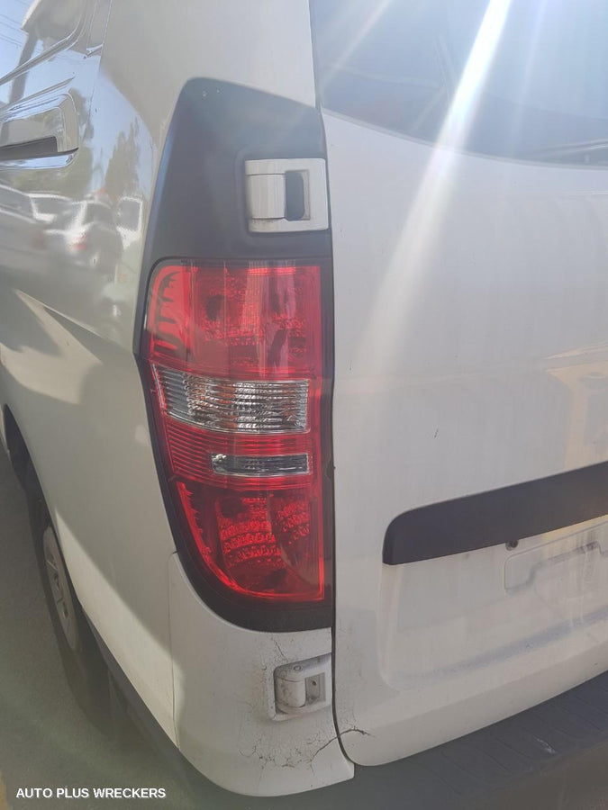 2010 Hyundai Iload/imax Seatbelt Stalk