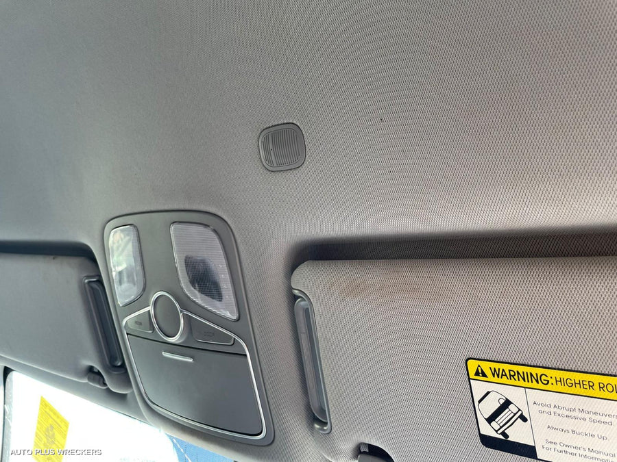 2014 Kia Sorento Console