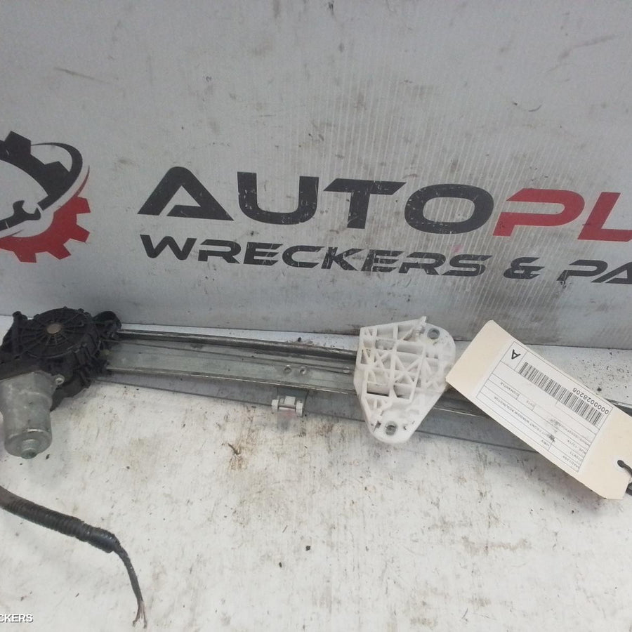2014-2021 Honda Hrv Right Front Window Reg Motor