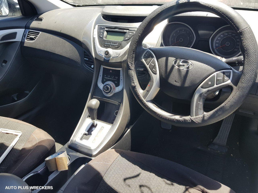 2011 Hyundai Elantra Right Front Door Window