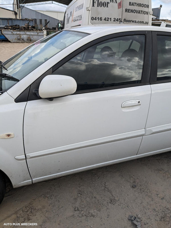 2005-2011 Kia Rio Left Guard