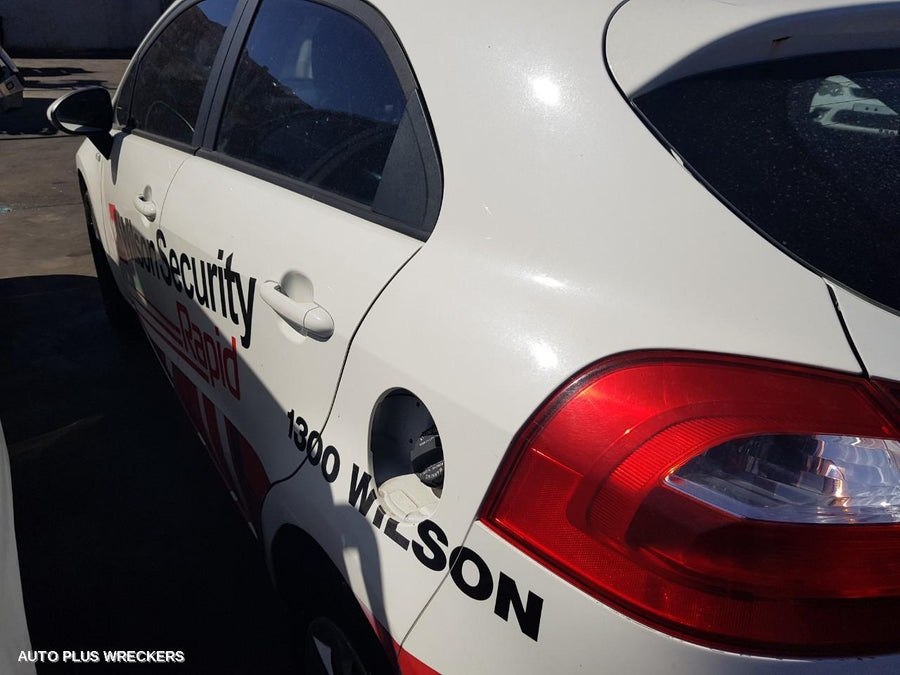 2012 Kia Rio Left Rear Door Window