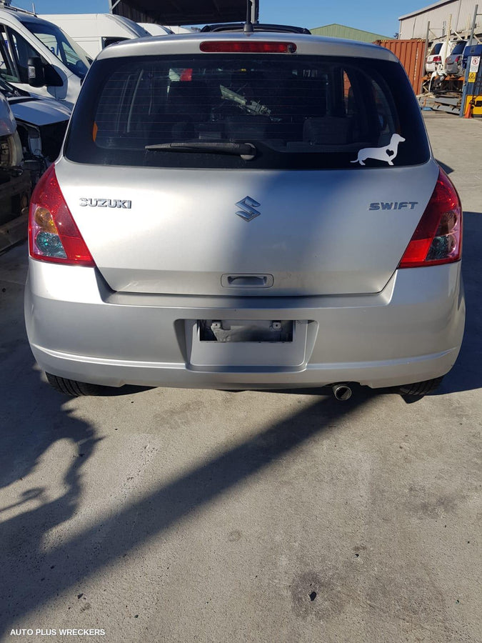 2004-2011 Suzuki Swift Left Door Mirror