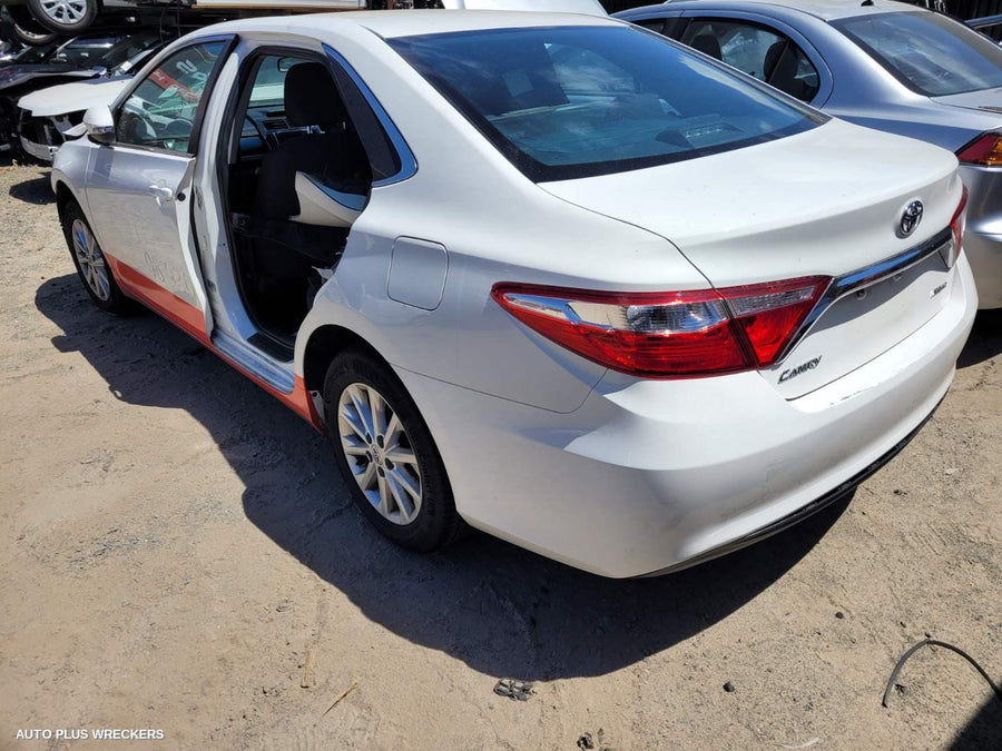 2017 Toyota Camry Instrument Cluster