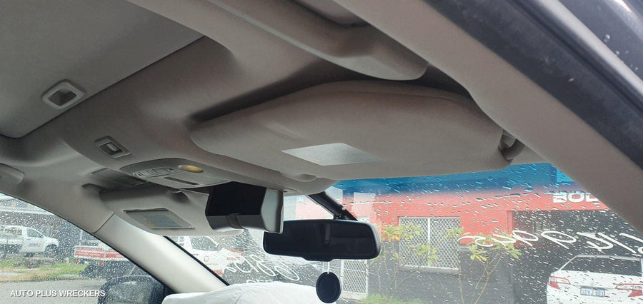 2013 Nissan Pathfinder Door Handle