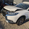 2015 Mitsubishi Outlander Left Front Door