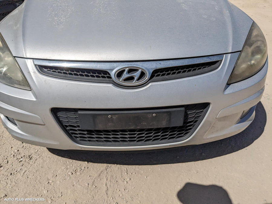 2012 Hyundai I30 Left Rear Side Glass
