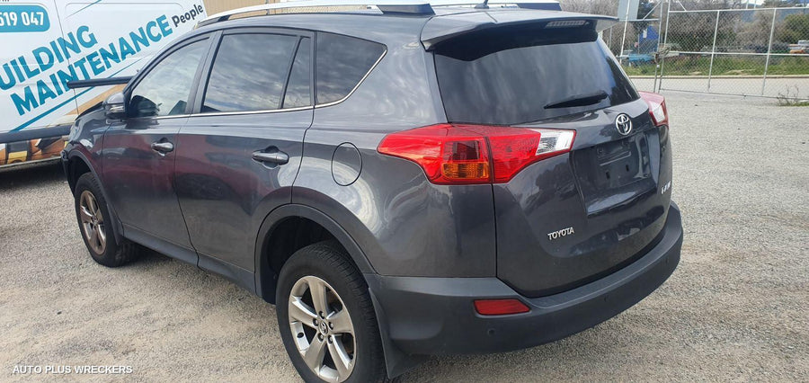 2012-2018 Toyota Rav4 Right Rear Door Window