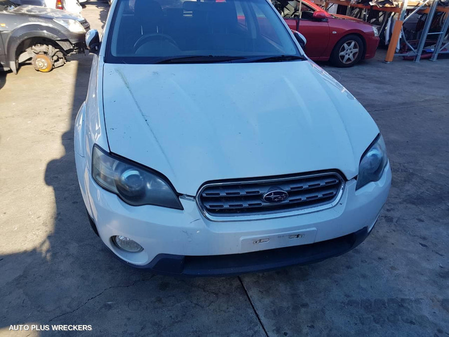 2004 Subaru Outback Right Guard