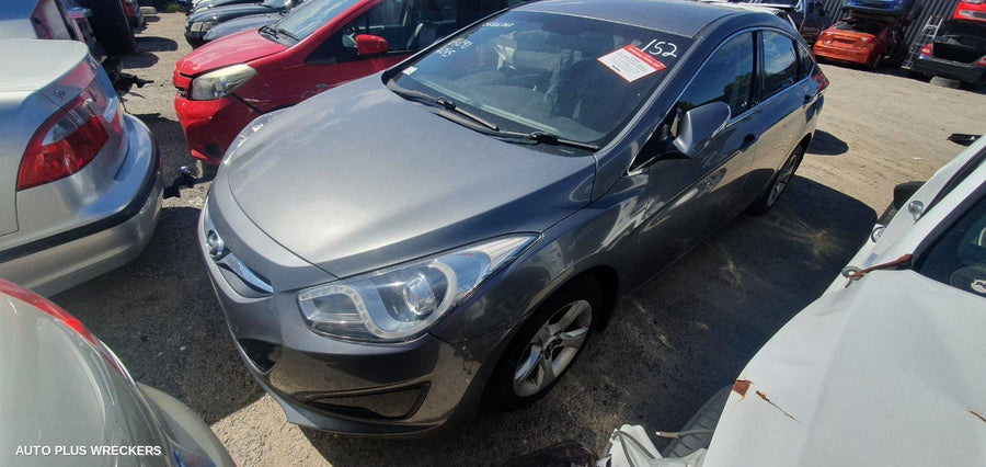 2013 Hyundai I40 Radiator Support