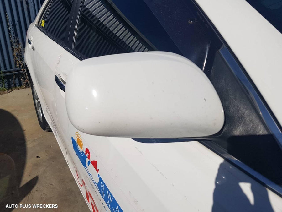 2011 Toyota Camry Right Indicator Fog Side