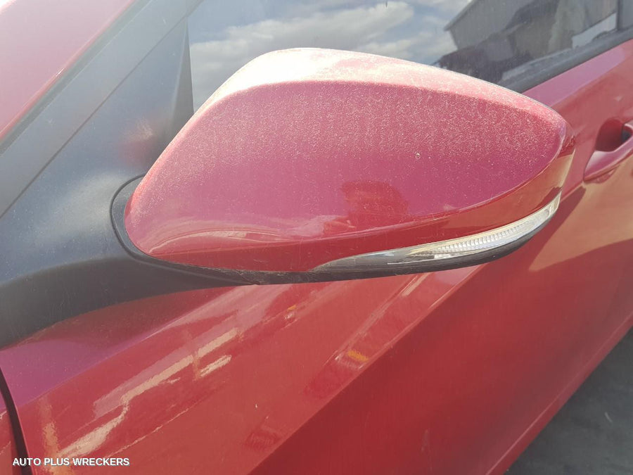 2013 Hyundai Accent Right Front Window Reg Motor