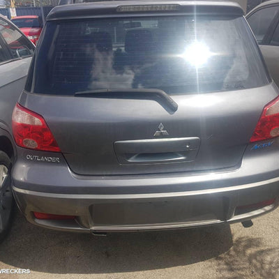 2002-2006 Mitsubishi Outlander Sunvisor