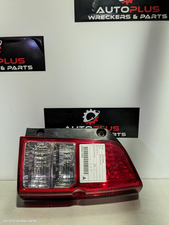 2006 Nissan Pathfinder Right Taillight
