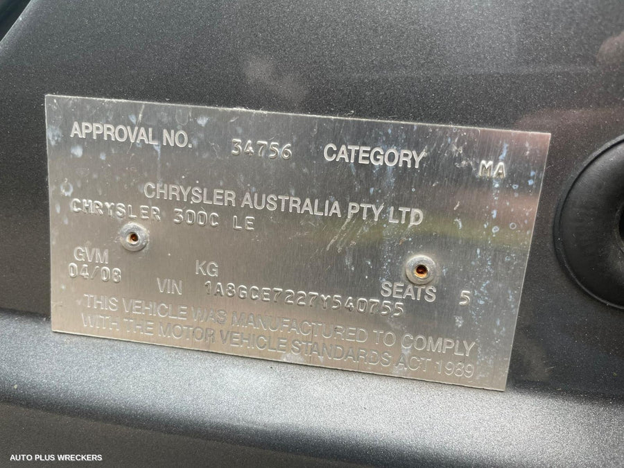 2008 Chrysler 300c Left Front Door