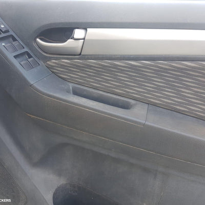 2015 Holden Colorado Door Boot Gate Lock