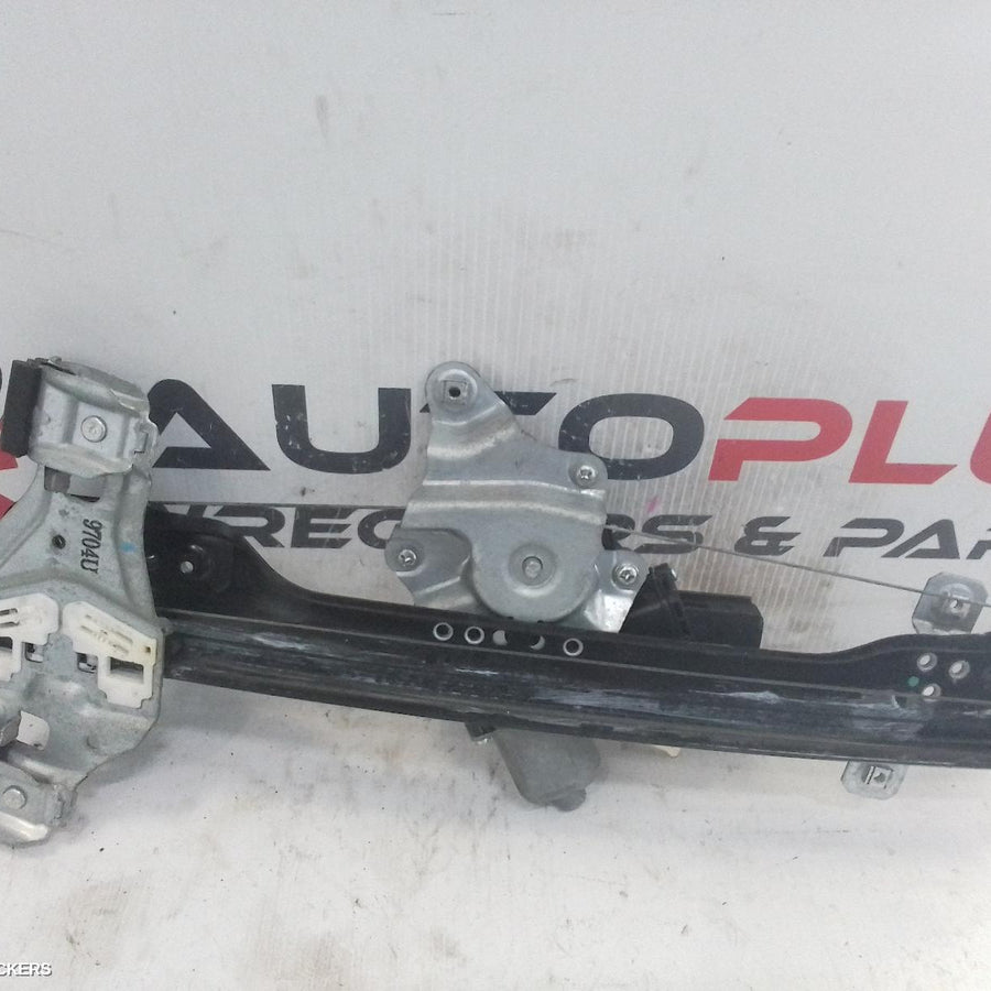 2011-2018 Holden Barina Right Front Window Reg Motor