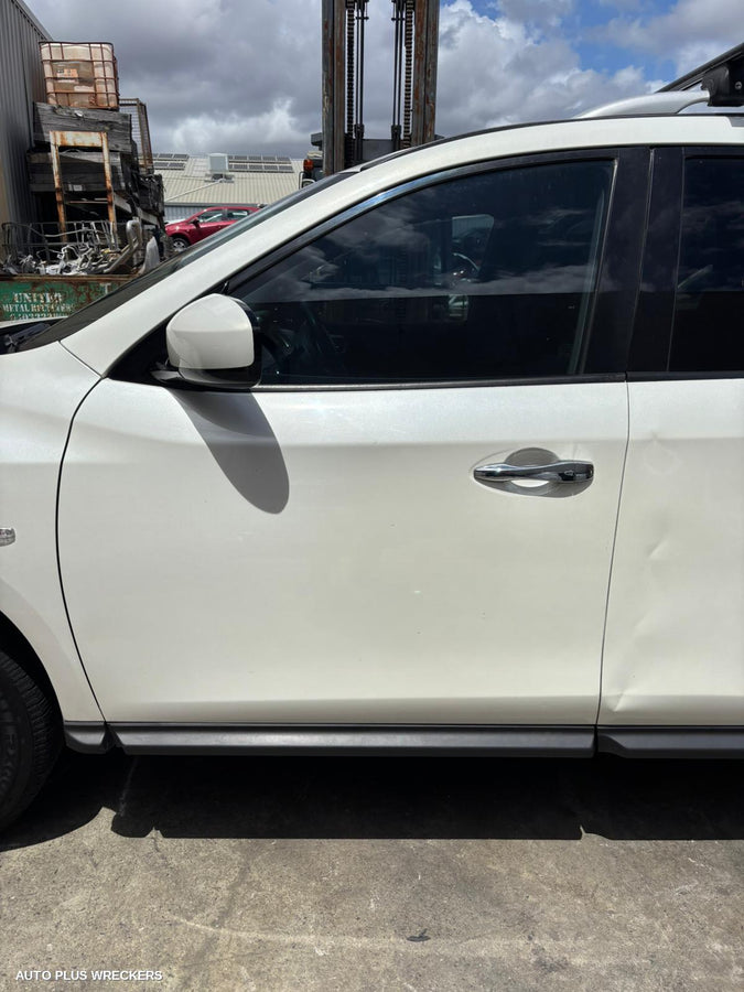 2013-2016 Nissan Pathfinder Bonnet