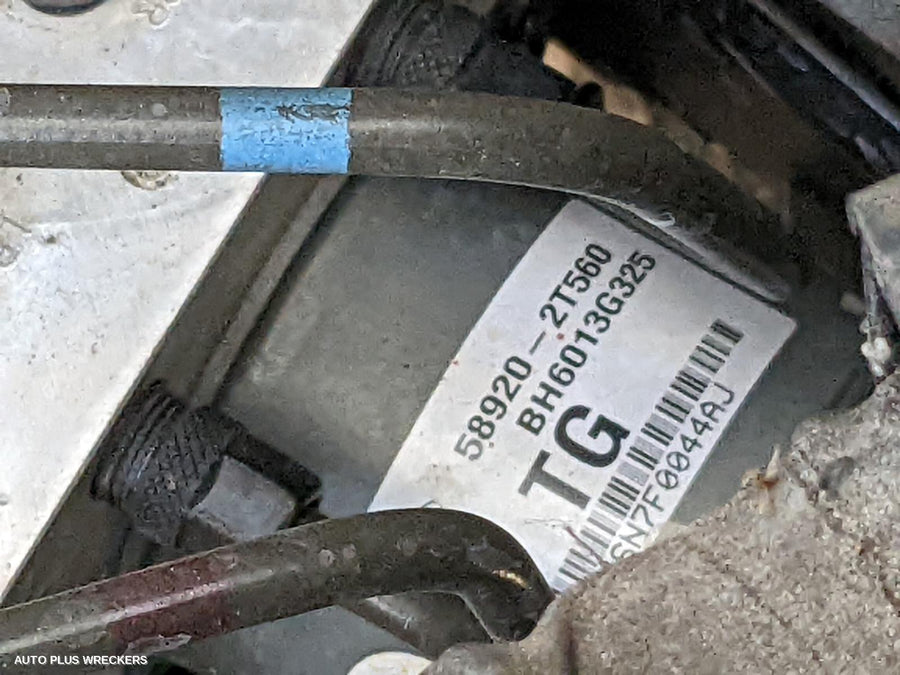 2013 Kia Optima Left Front Window Reg Motor