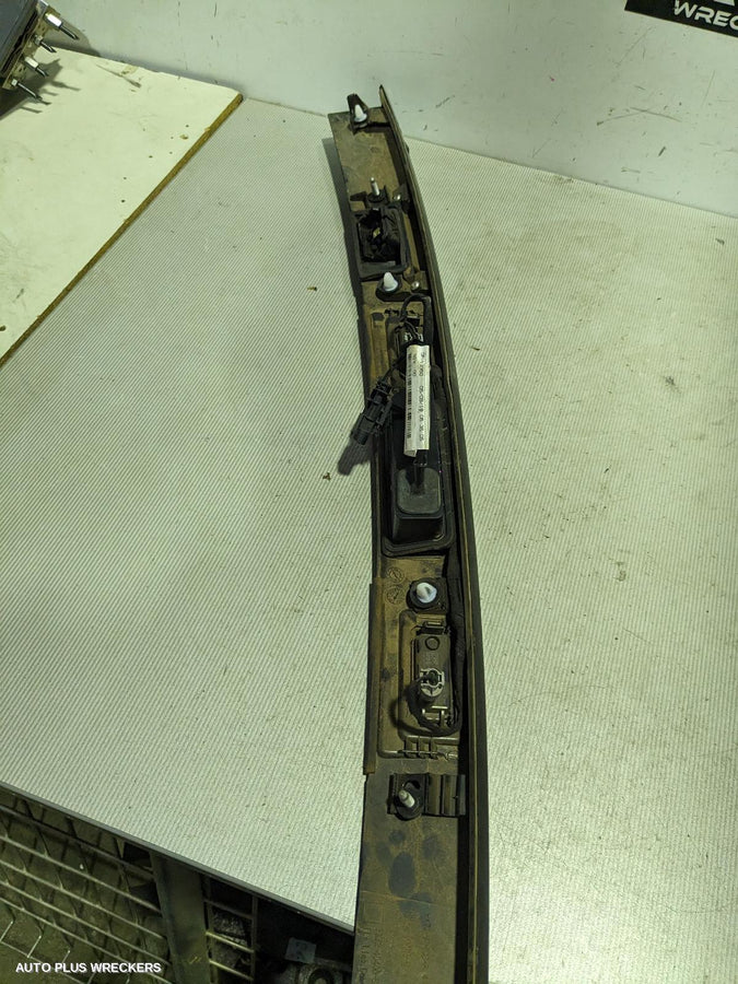 2015-2019 Land Rover Discovery Sport Reverse Camera