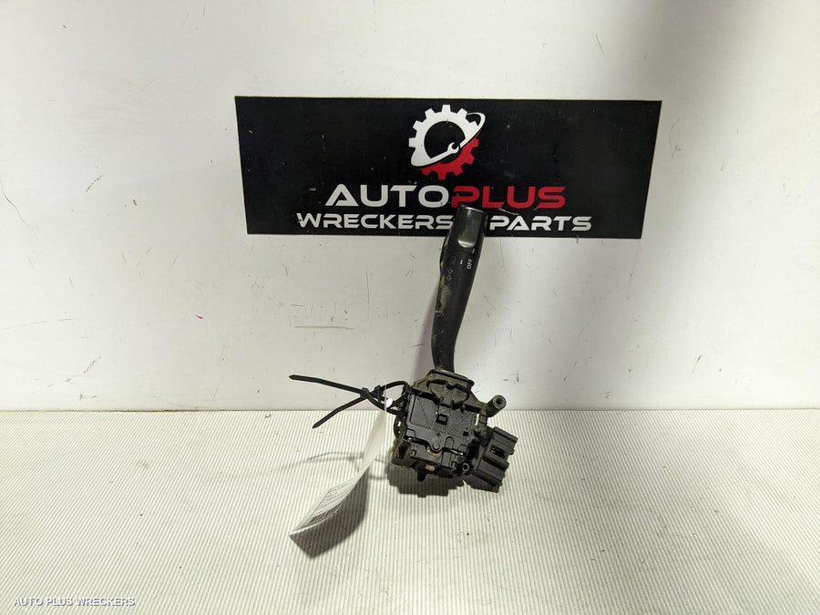 2006 Toyota Hiace Combination Switch