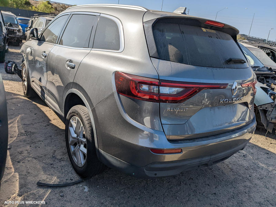 2016 Renault Kaleos Left Front Door Window