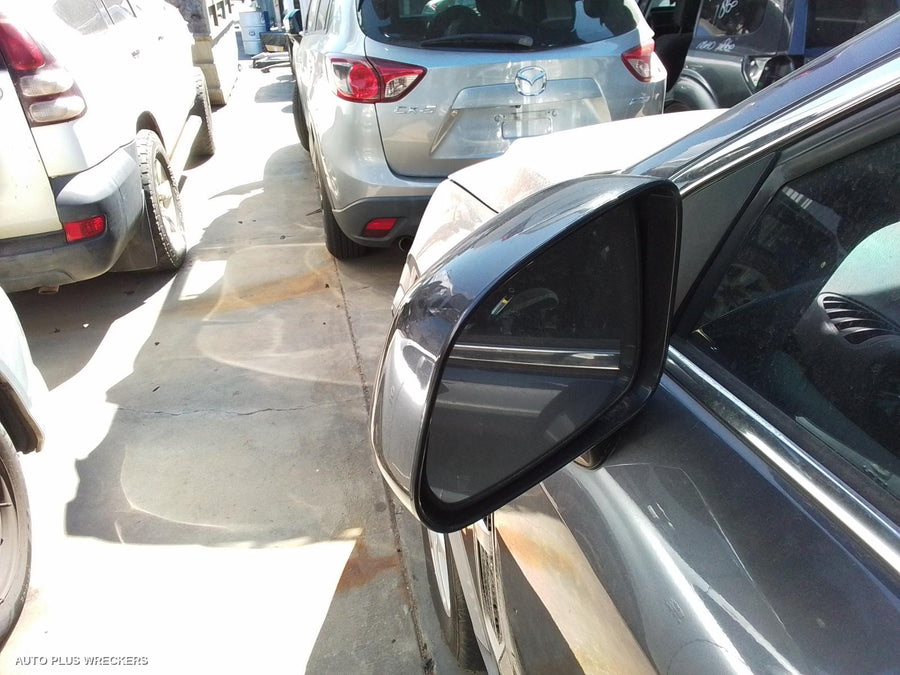 2011-2018 Holden Captiva Left Front Door Window