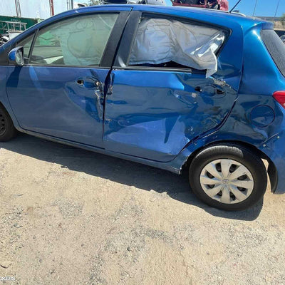 2011-2019 Toyota Yaris Left Guard