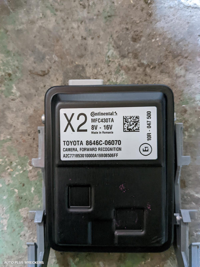 2020 Toyota Camry Door Boot Gate Lock